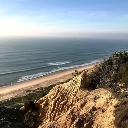 Вилла Spacious 3br - Fireplace, Garden And Surfboards *