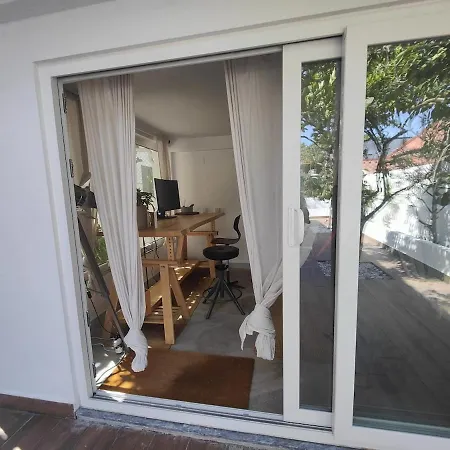 Вилла Spacious 3br - Fireplace, Garden And Surfboards Aroeira (Setubal)