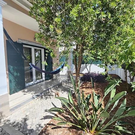 Вилла Spacious 3br - Fireplace, Garden And Surfboards *