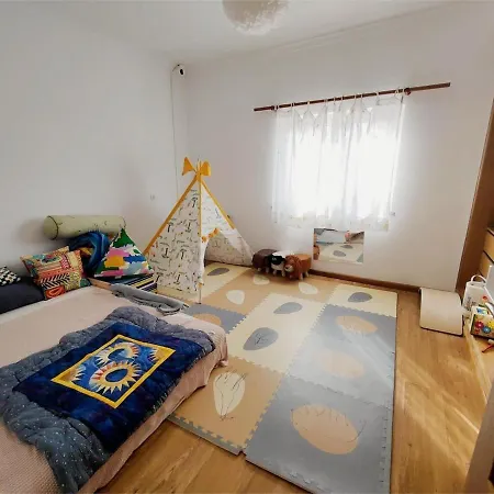 Вилла Spacious 3br - Fireplace, Garden And Surfboards Aroeira (Setubal)